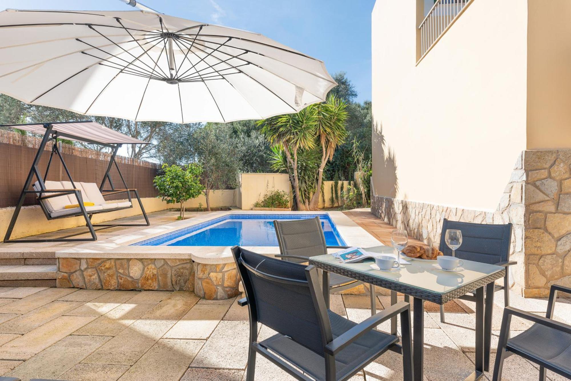 Tradicional Villa Calamar 7 بويترو كولوم المظهر الخارجي الصورة