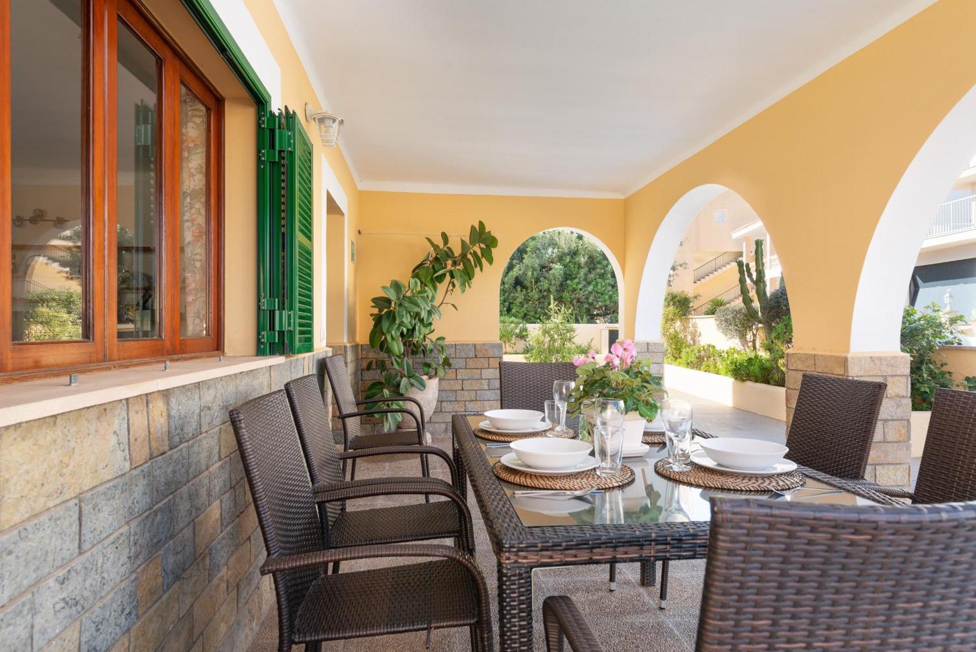 Tradicional Villa Calamar 7 بويترو كولوم المظهر الخارجي الصورة