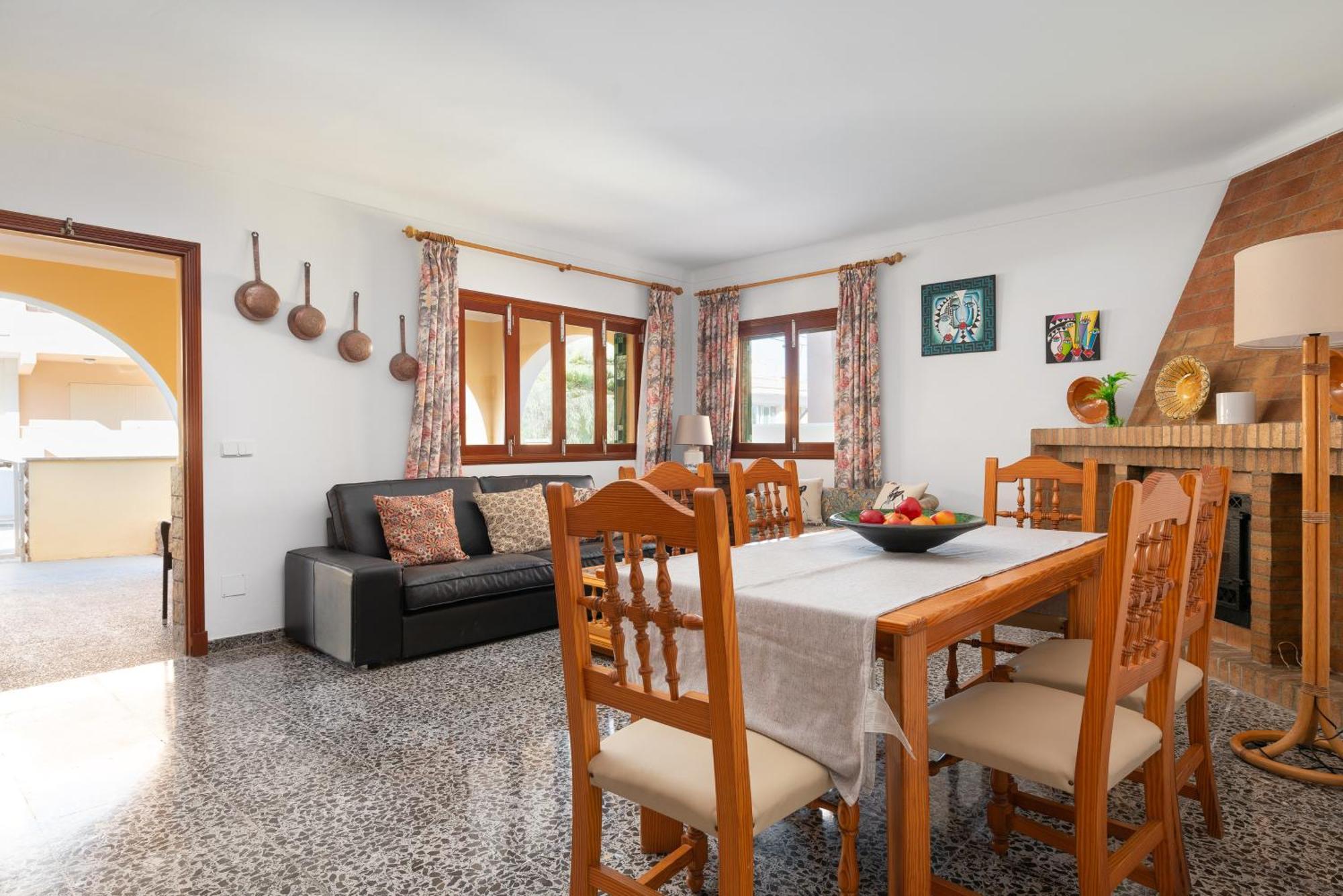 Tradicional Villa Calamar 7 بويترو كولوم المظهر الخارجي الصورة